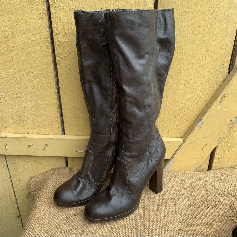 Simply Vera Wang Brie Knee High Platform Boots